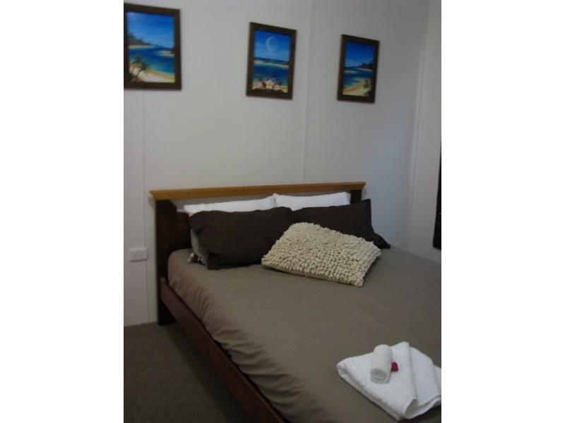 294 East Street, Depot Hill QLD 4700