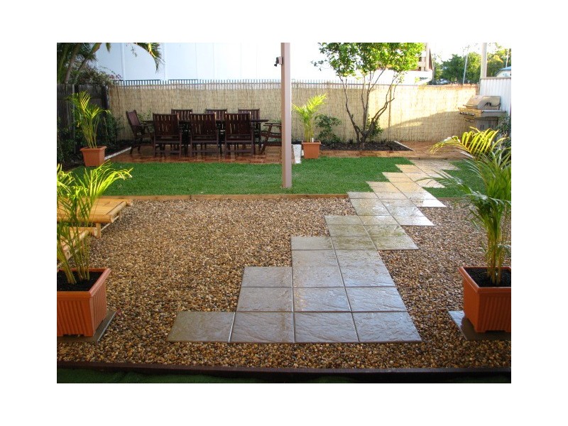 294 East Street, Depot Hill QLD 4700