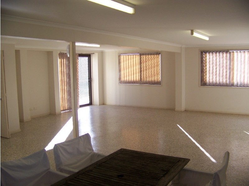 103 Robinson Street, Frenchville QLD 4701