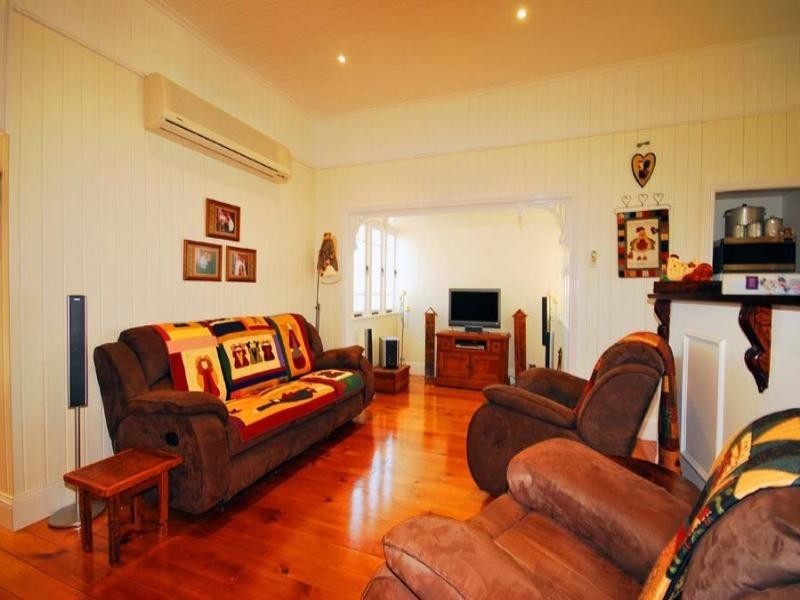 5 Elgin Street, The Range QLD 4700