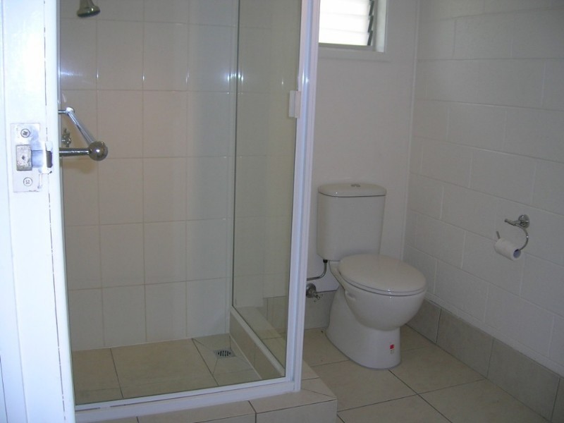 2/41 Nicholson Street, Allenstown QLD 4700