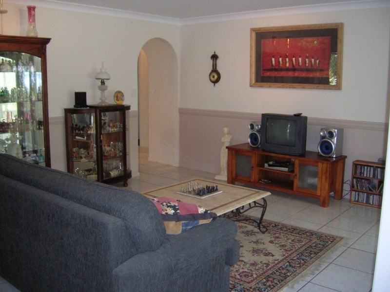 19 Price Drive, Glenlee QLD 4711