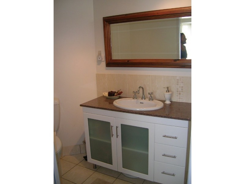 19 Price Drive, Glenlee QLD 4711