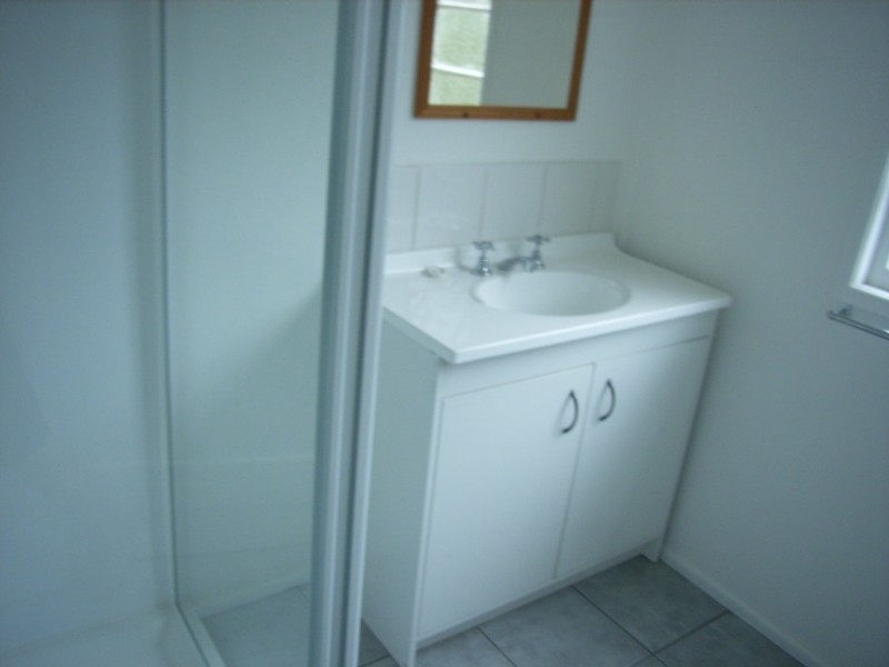 11 Hollingsworth Street, Kawana QLD 4701