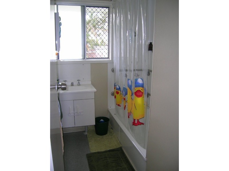 81 Stenlake Avenue, Kawana QLD 4701