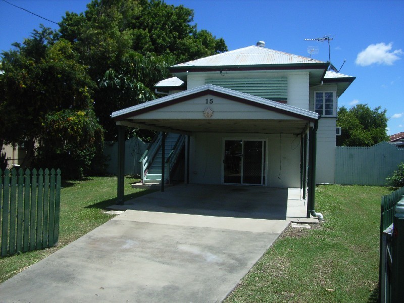 15 Hollingsworth Street, Kawana QLD 4701