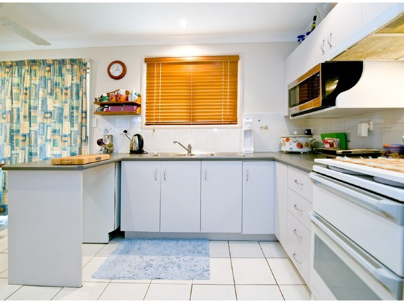 44 Bean Avenue, Parkhurst QLD 4702