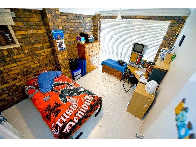 44 Bean Avenue, Parkhurst QLD 4702