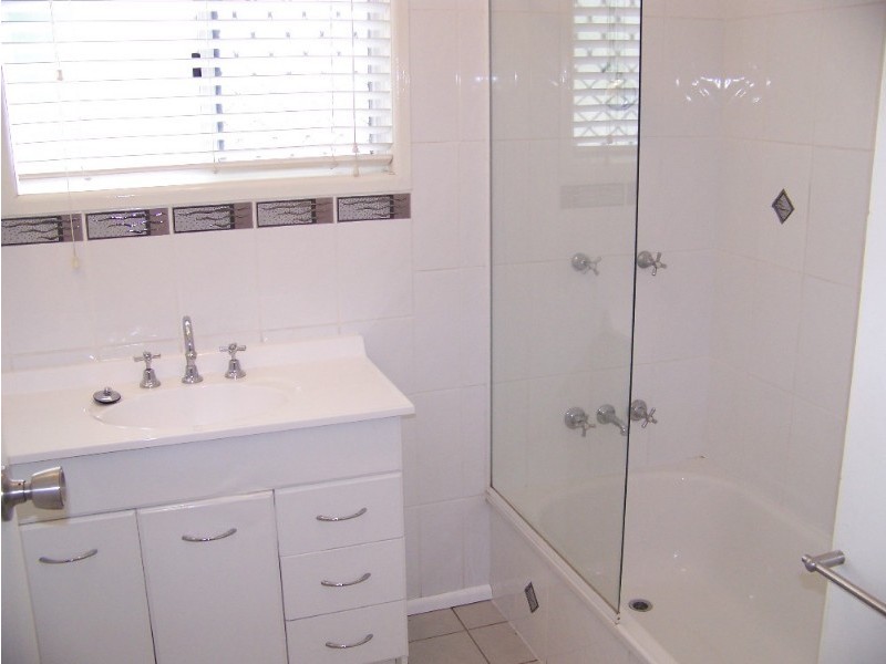 21 Duffy Street, Kawana QLD 4701