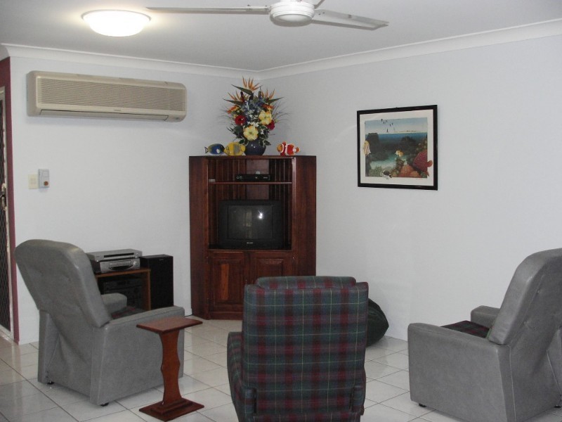 10 Milford Avenue, Frenchville QLD 4701