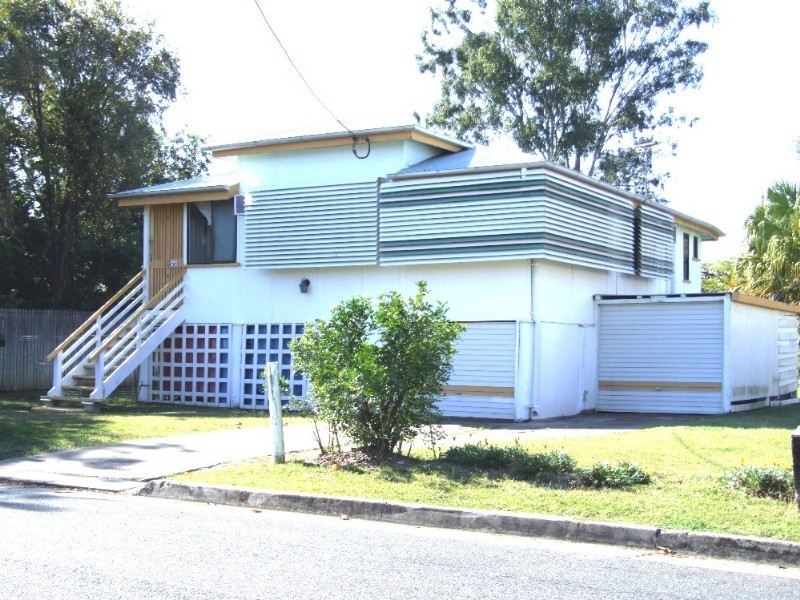 10 Lauga Street, Park Avenue QLD 4701