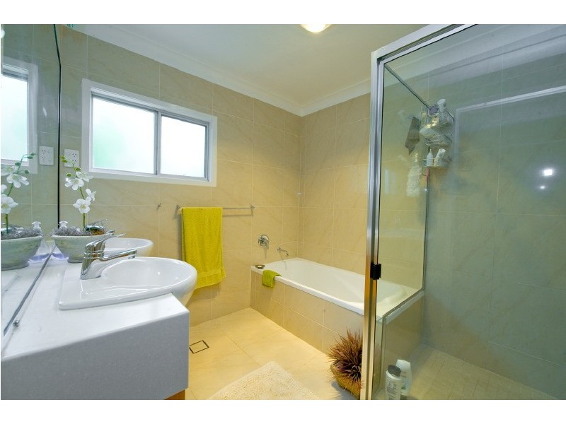 55 Penlington Street, The Range QLD 4700