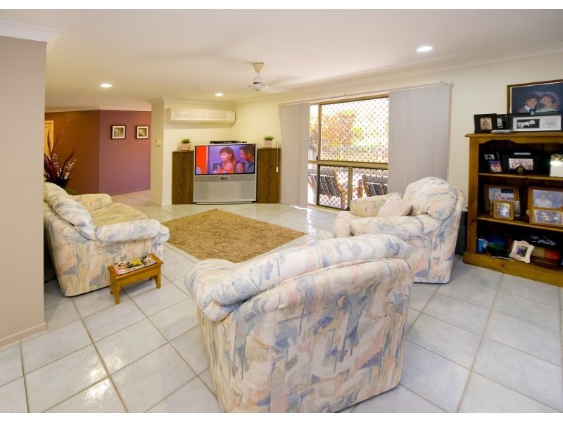 14 Sunset Drive, Gracemere QLD 4702