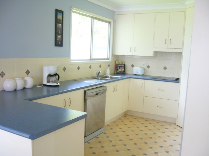 348 Duthie Avenue, Frenchville QLD 4701