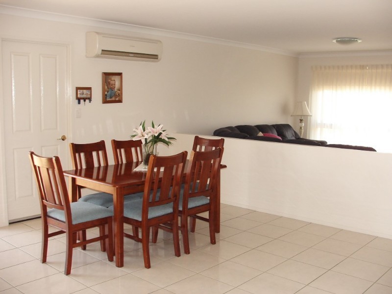 8 Trenwith Terrace, Rockyview QLD 4701