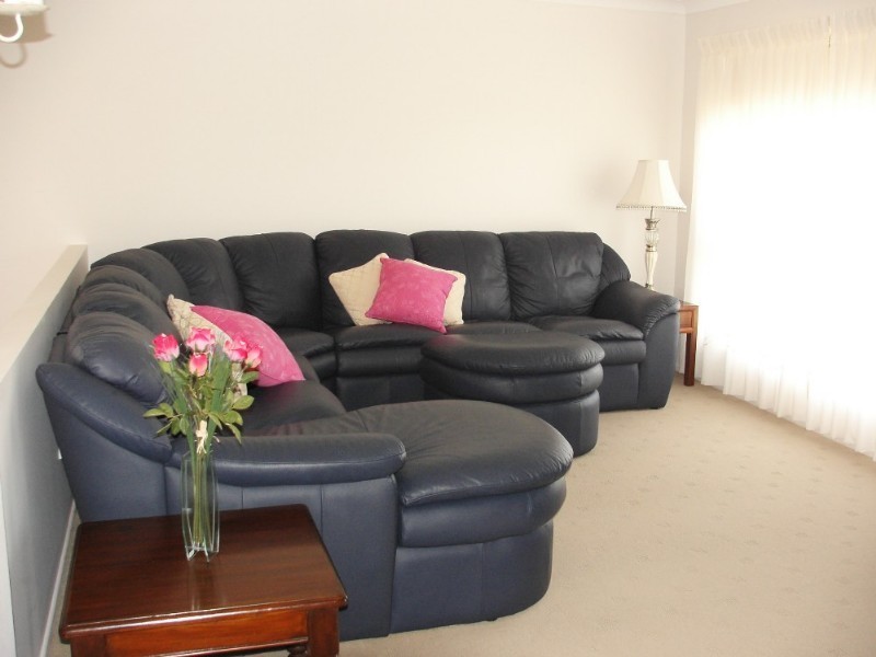 8 Trenwith Terrace, Rockyview QLD 4701