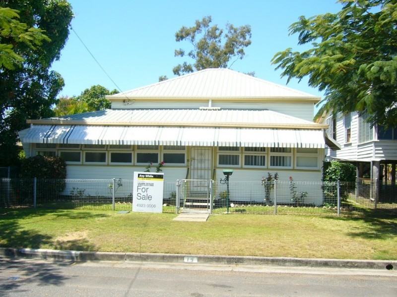 19 Wood Street, Depot Hill QLD 4700
