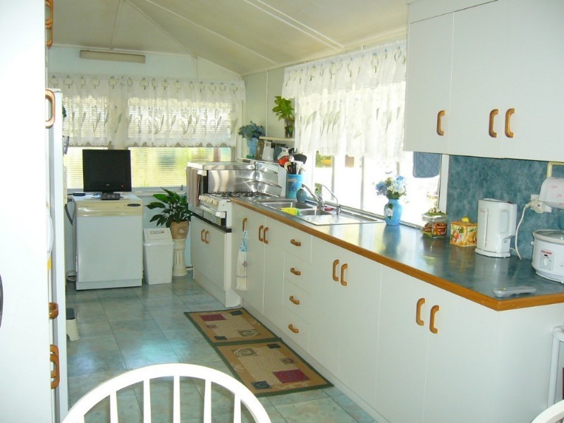 19 Wood Street, Depot Hill QLD 4700