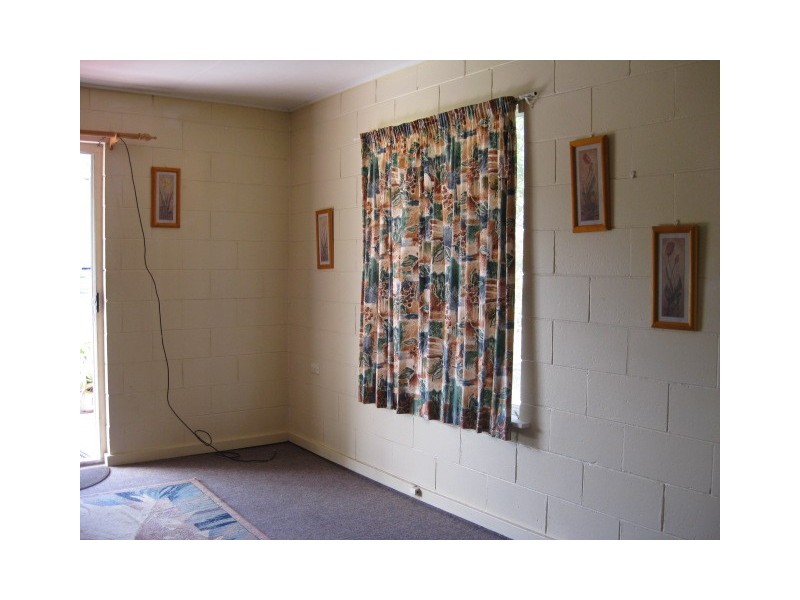 1/355 Duthie Avenue, Frenchville QLD 4701