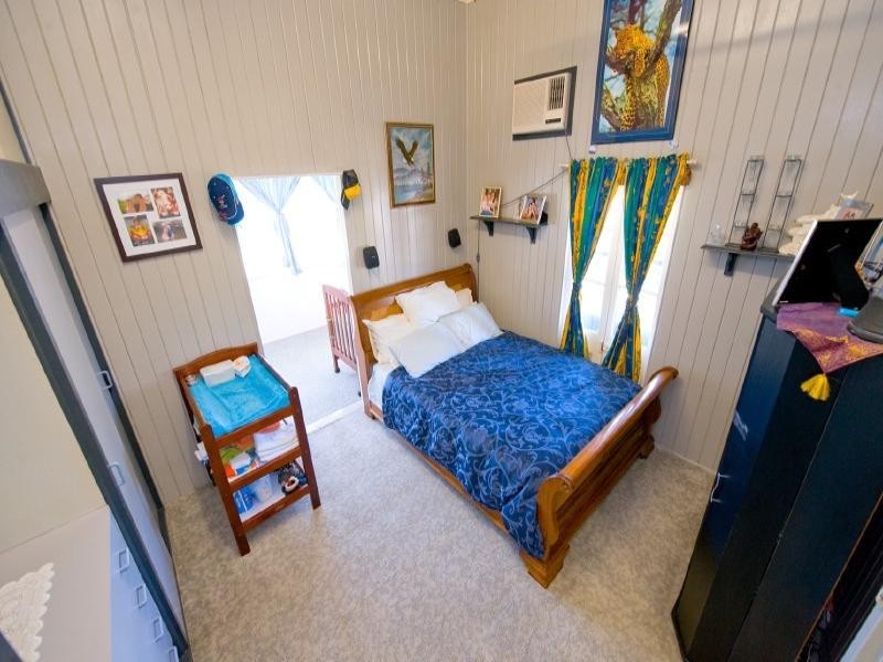 105 Haynes Street, Park Avenue QLD 4701