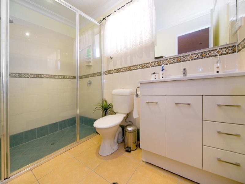 82 Sondra Lena Drive, Glenlee QLD 4711