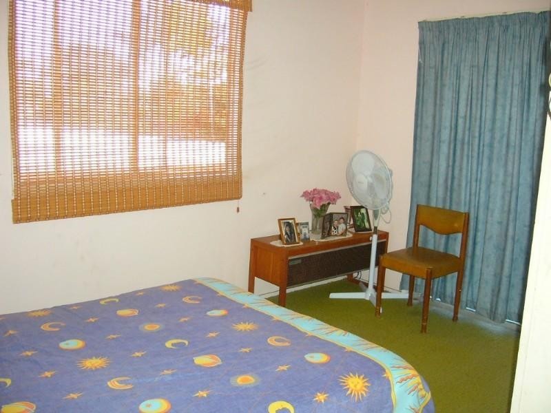 126 Menzies Street, Park Avenue QLD 4701