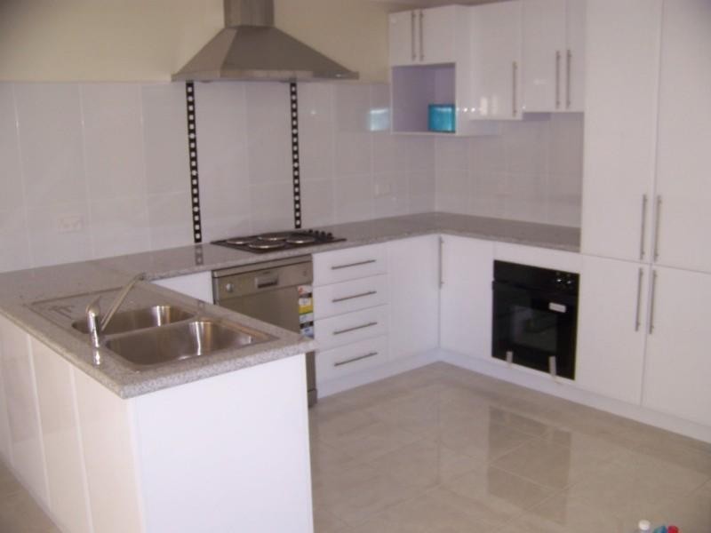 106 Robinson Street, Frenchville QLD 4701