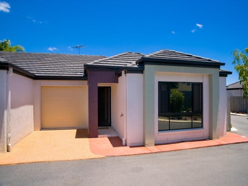 8/269 Richardson Road, Kawana QLD 4701