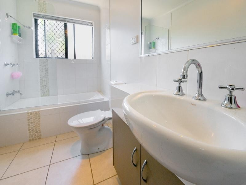 8/269 Richardson Road, Kawana QLD 4701