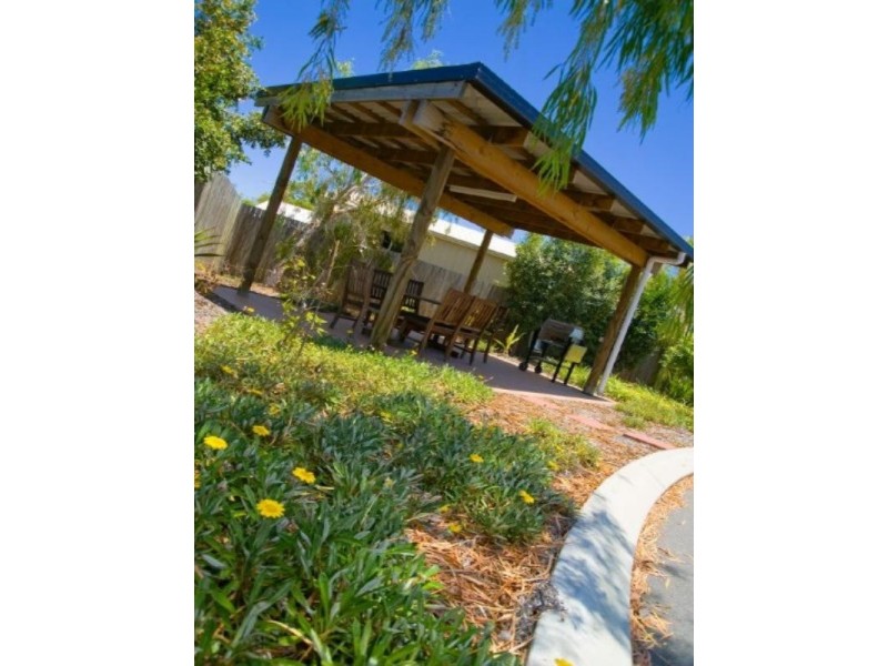8/269 Richardson Road, Kawana QLD 4701