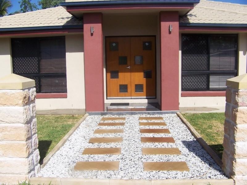 242 Clanfield Street, Berserker QLD 4701