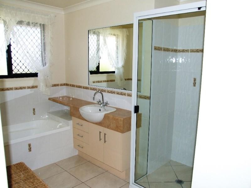 105 Perrott Drive, Rockyview QLD 4701