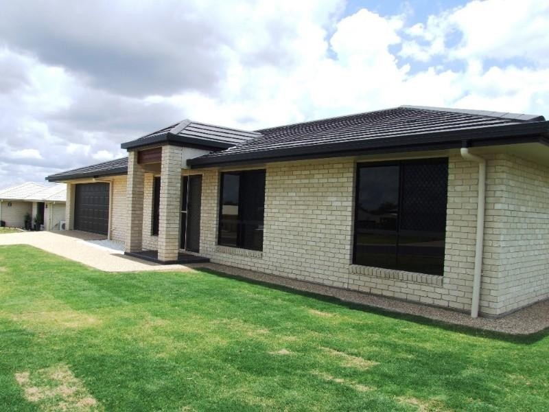 4 Rosella Drive, Gracemere QLD 4702