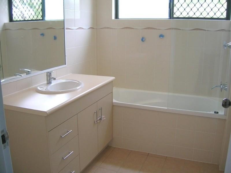 80 Keryn Drive, The Caves QLD 4702