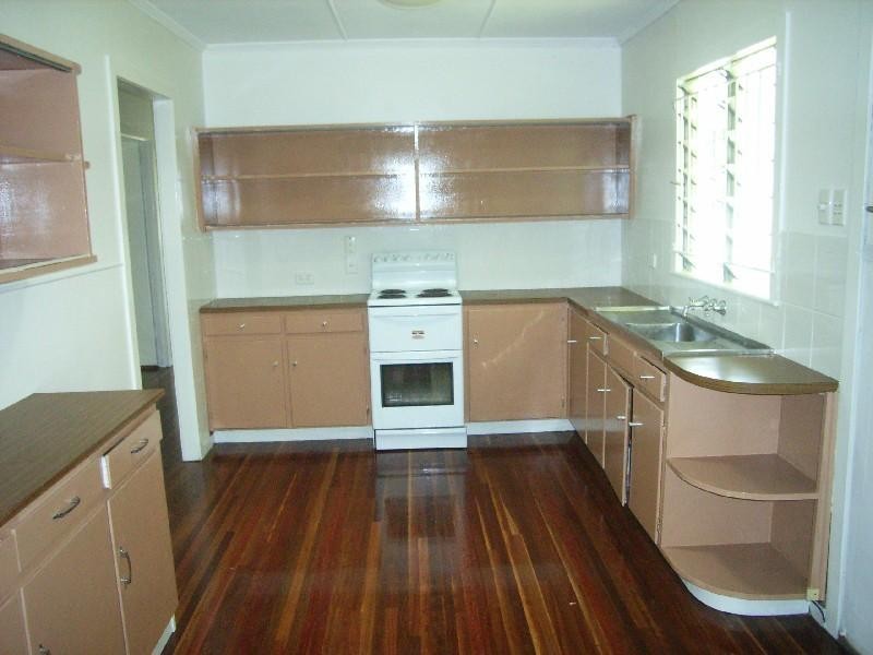 249 Dean Street, Berserker QLD 4701