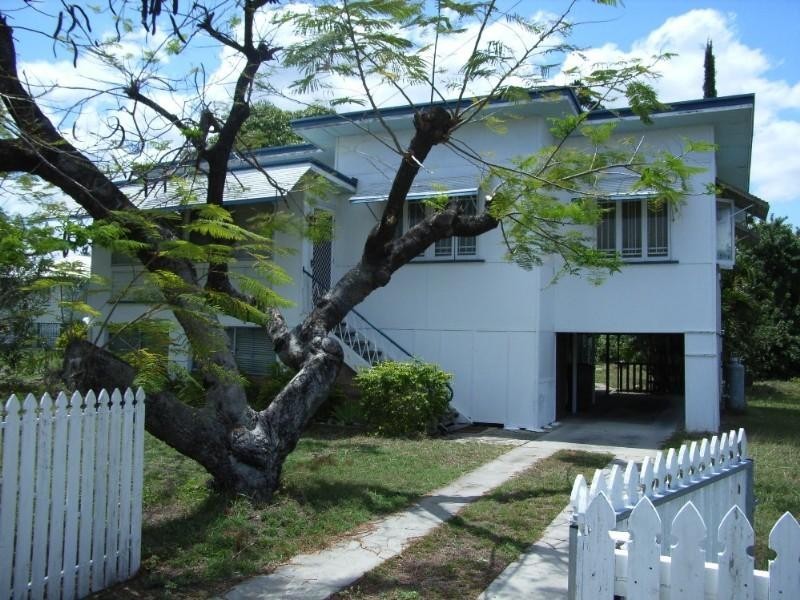 38 Thomasson Street, Park Avenue QLD 4701