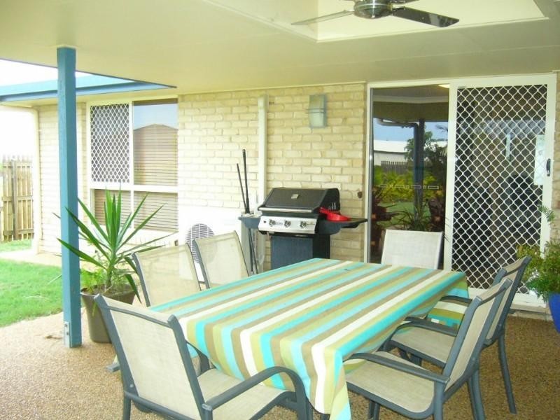 15 Victoria Street, Gracemere QLD 4702