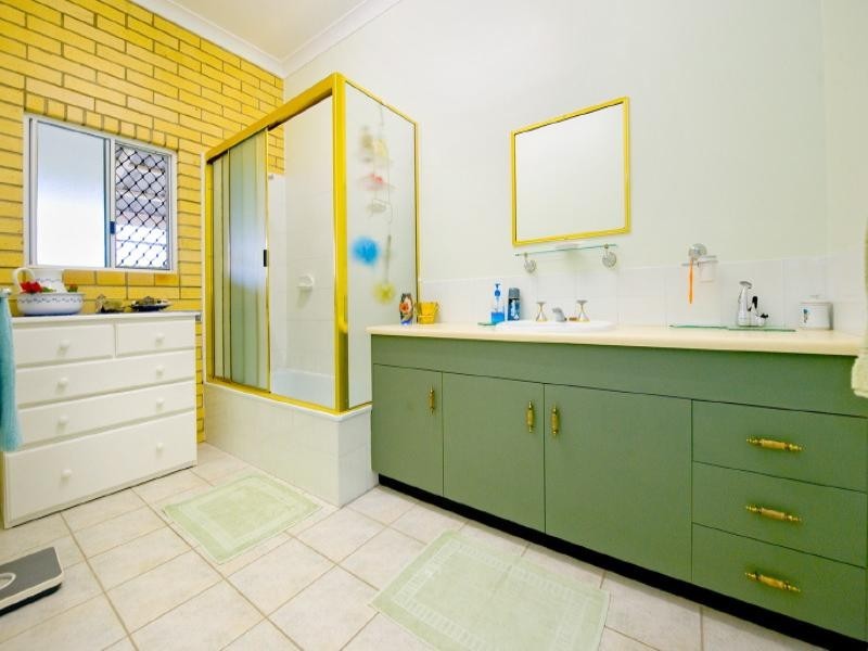 52 Glendale Road, Glendale QLD 4711