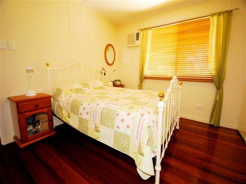 72 Penlington Street, The Range QLD 4700