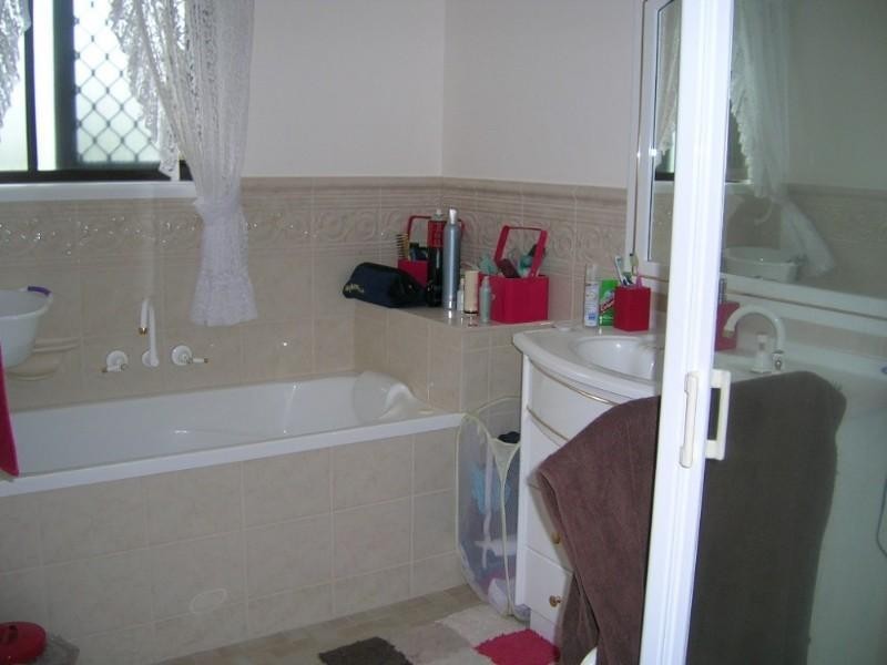 3 Jard Street, Frenchville QLD 4701