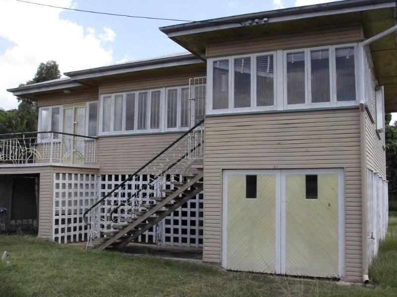 88 Livingstone Street, Berserker QLD 4701