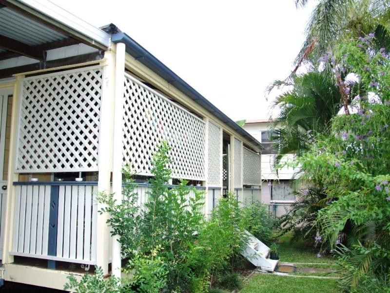 8 Harbourne Street, Koongal QLD 4701