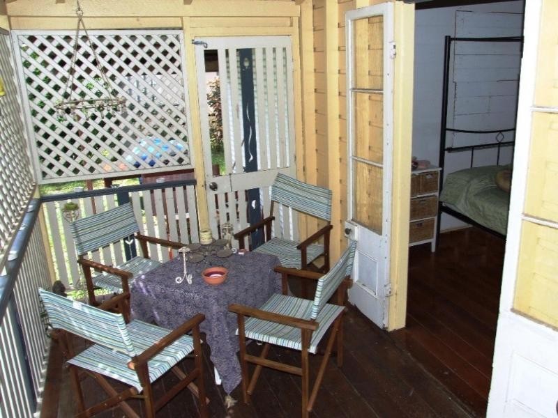 8 Harbourne Street, Koongal QLD 4701