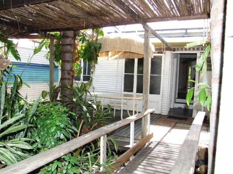 8 Harbourne Street, Koongal QLD 4701