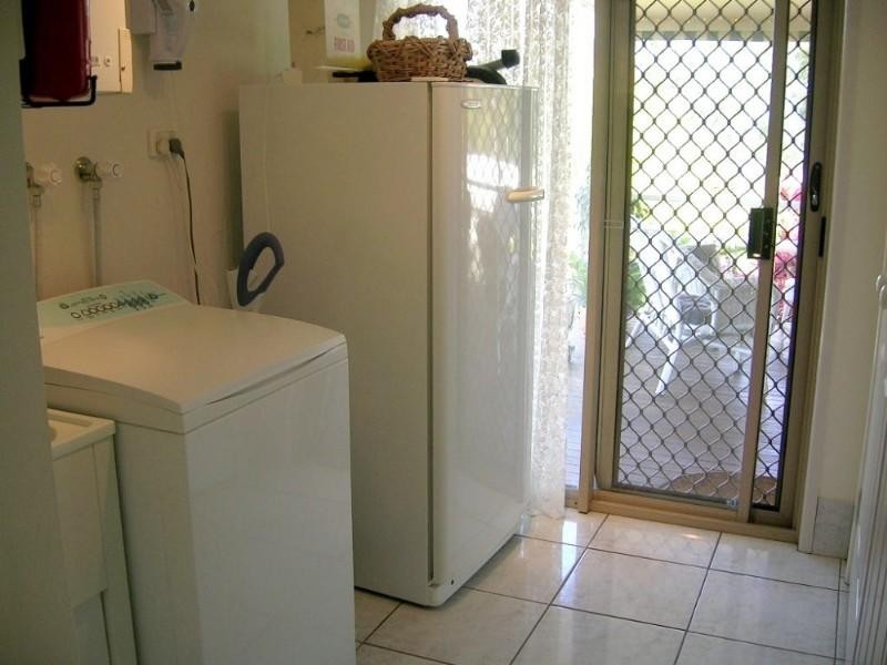 19 Price Drive, Glenlee QLD 4711