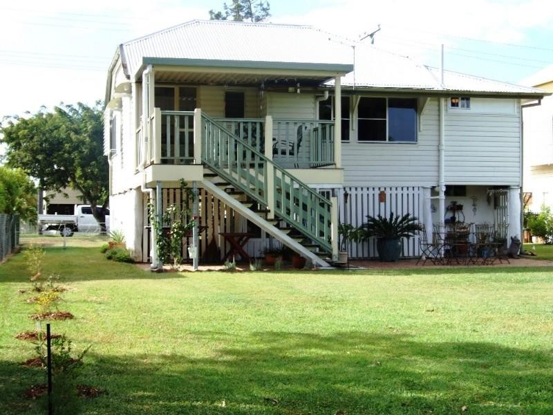 15a Main Street, Park Avenue QLD 4701