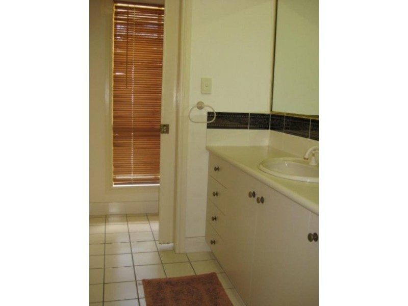 4 Lanham Court, Frenchville QLD 4701