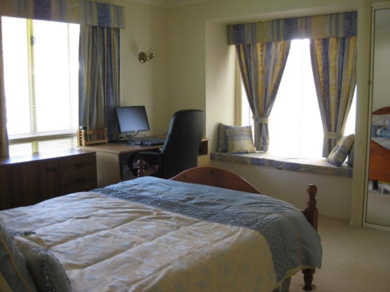 4 Lanham Court, Frenchville QLD 4701