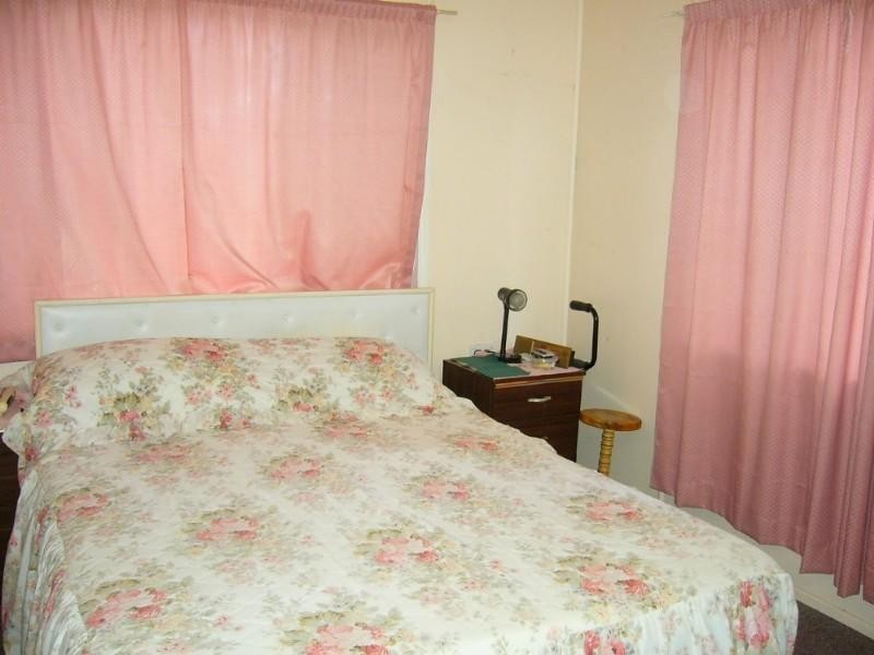 26 Taylor Street, Park Avenue QLD 4701