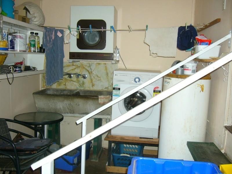 26 Taylor Street, Park Avenue QLD 4701